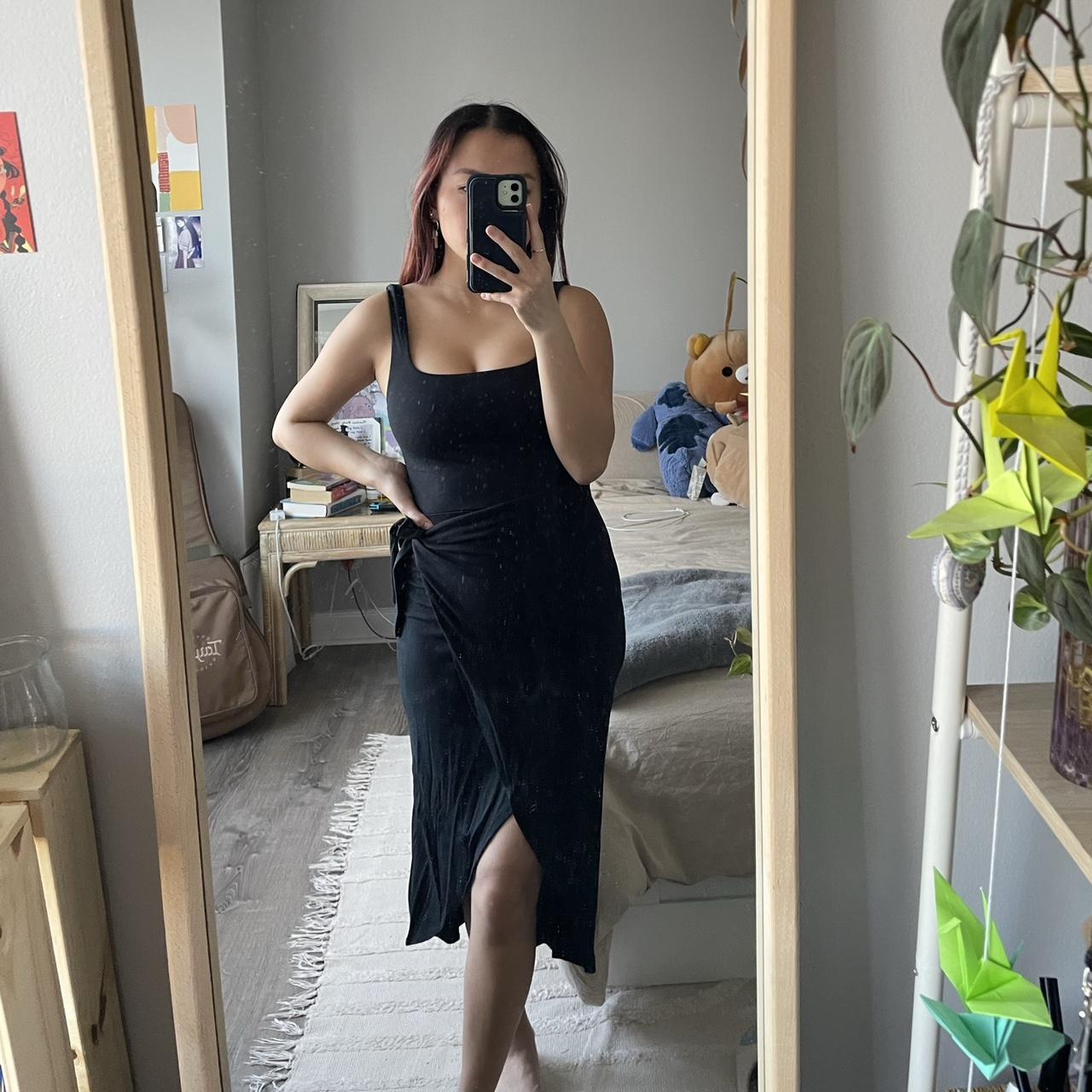 Aritzia Women's Black Dress Depop