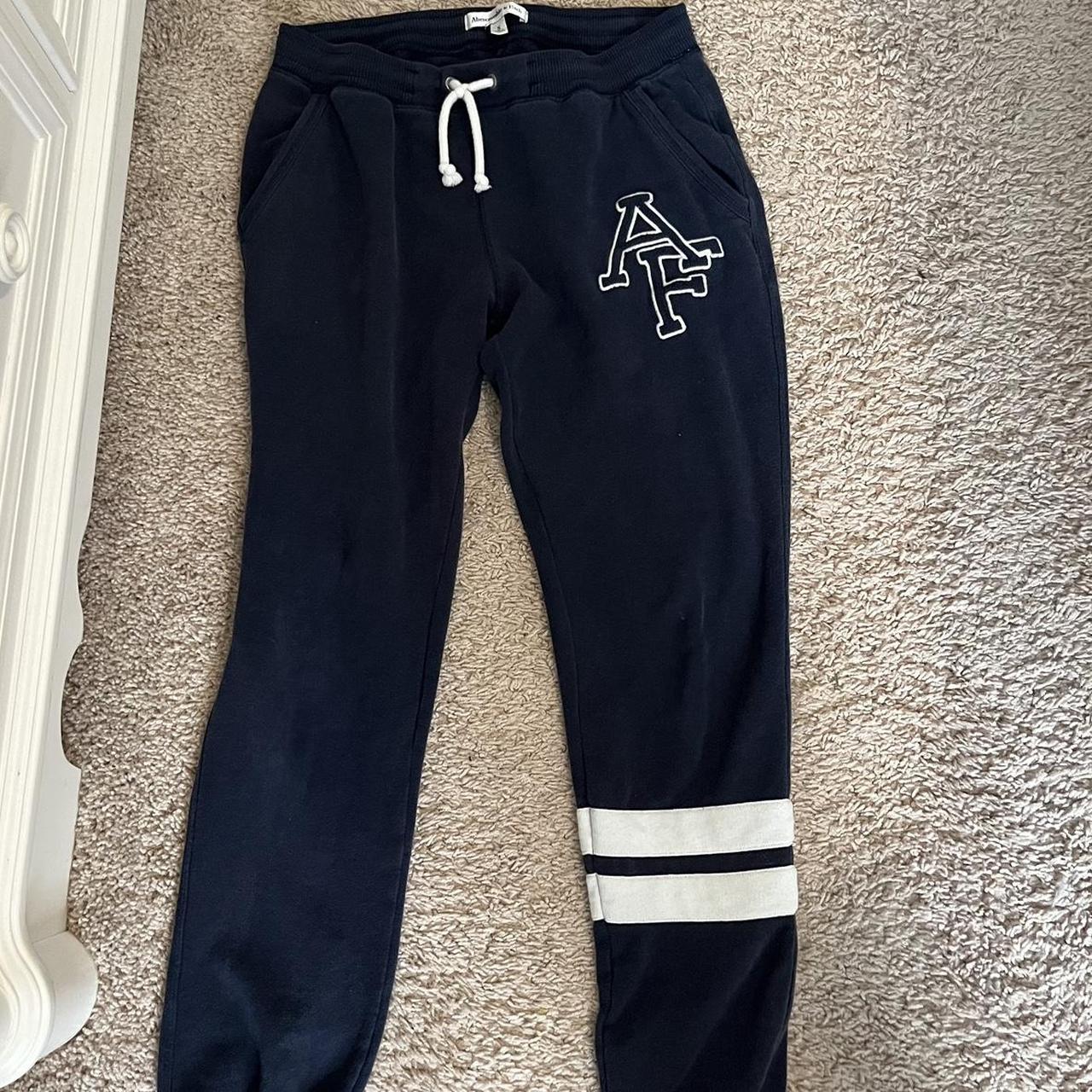 vintage abercrombie sweats - Depop