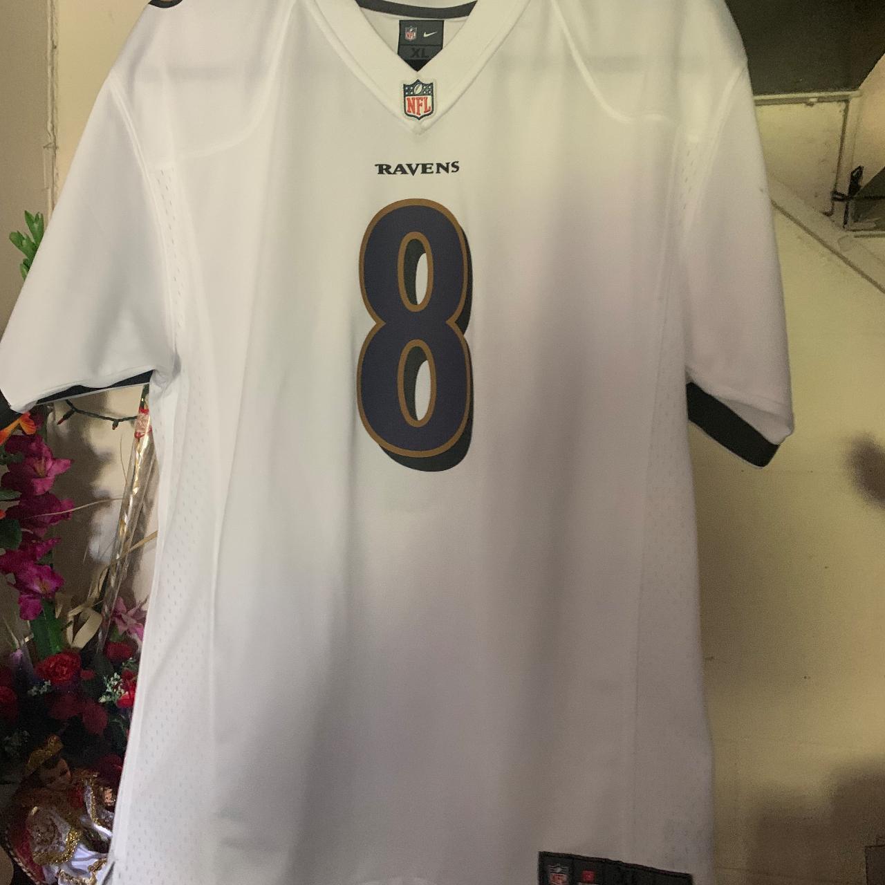 Mike Women's Baltimore Ravens Lamar Jackson Jersey - Depop