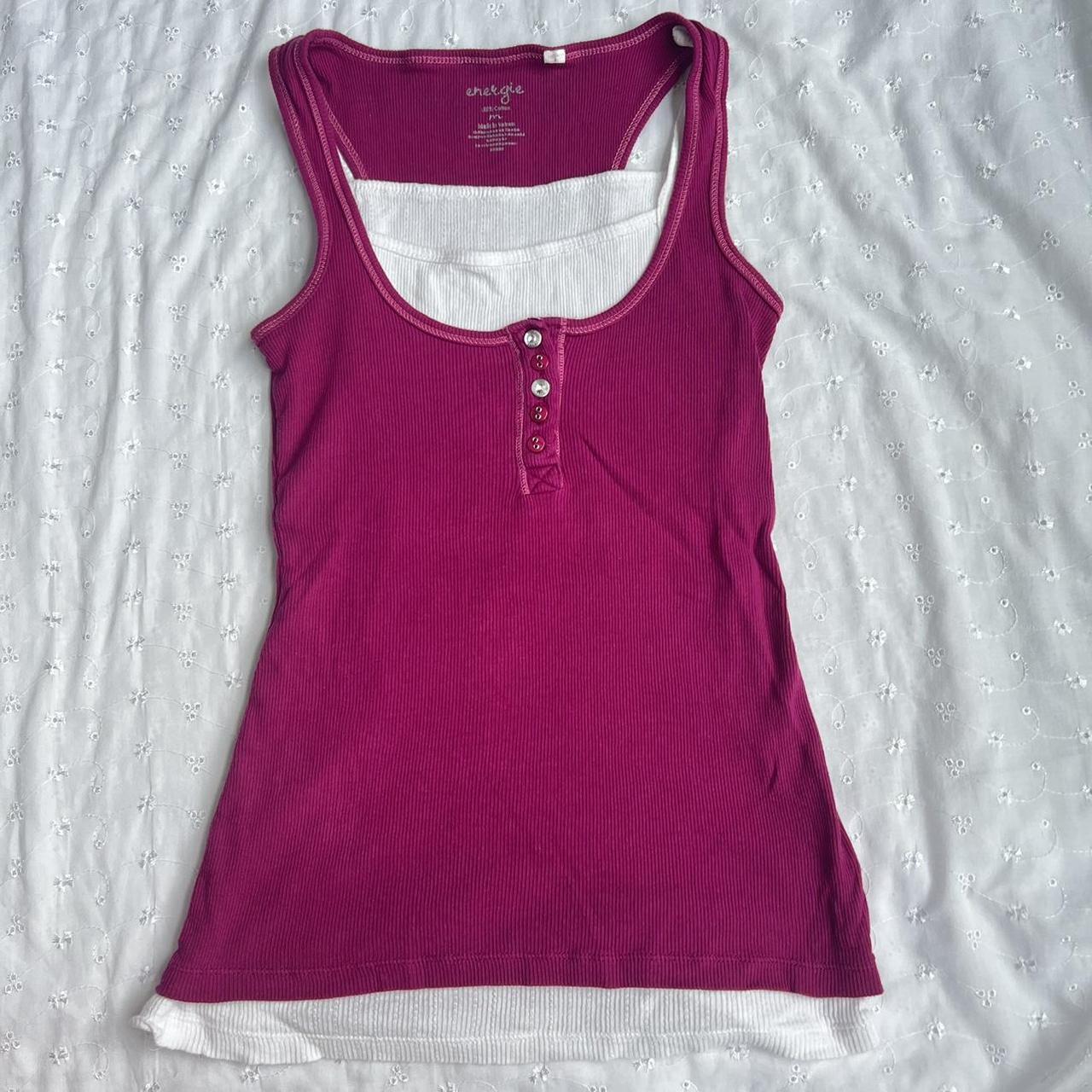 2000s berry layered tank top The white and pink... - Depop