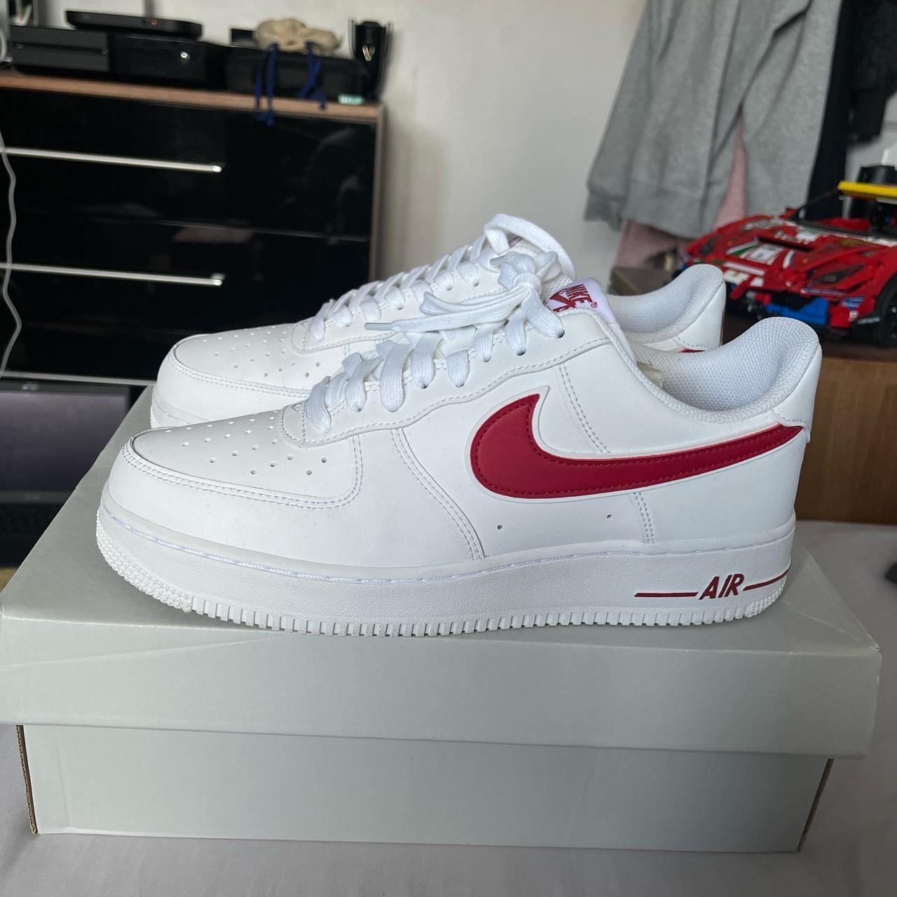 white Nike air force 1 s with red tick men s UK size 8