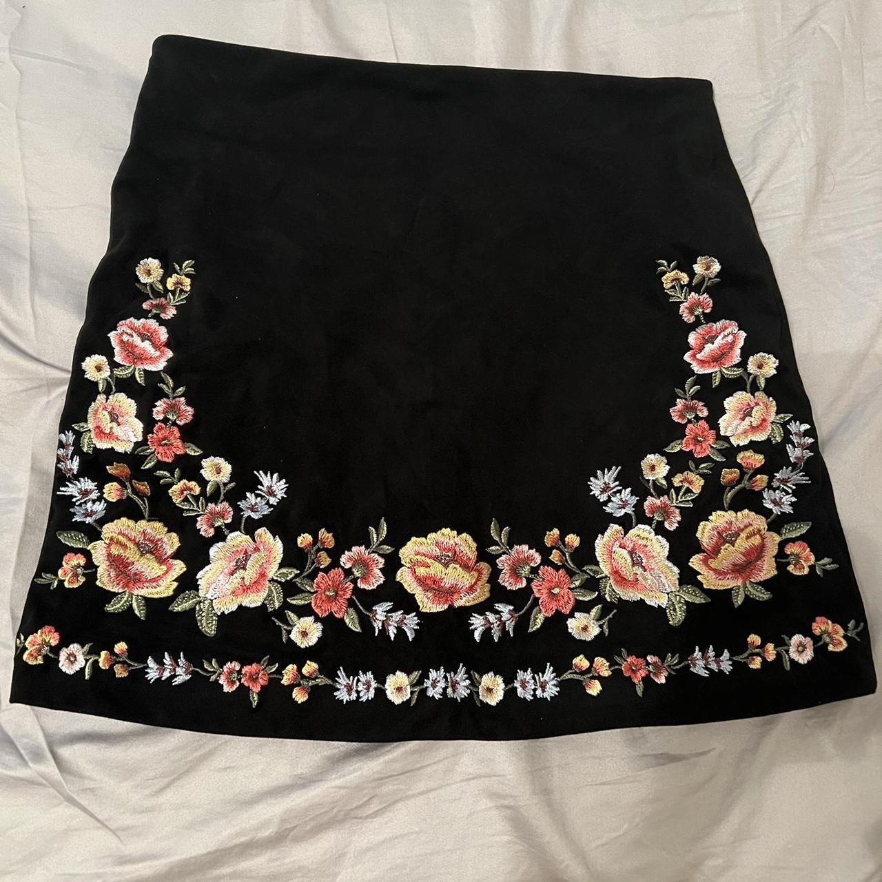 Embroidered skirt 2025 forever 21