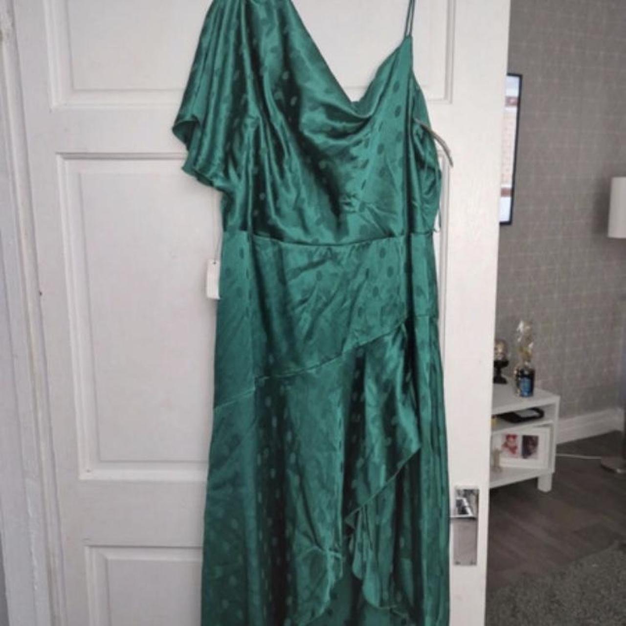 Lipsy satin party /wedding guest occasion dress 16 Depop