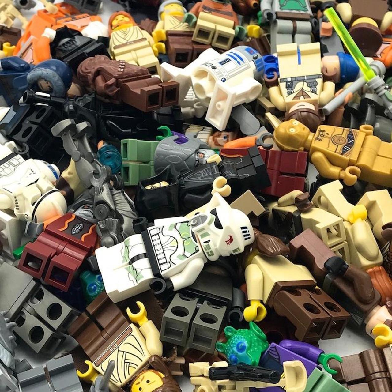 10 STAR WARS Lego Minifigures Random Grab Bag!... - Depop