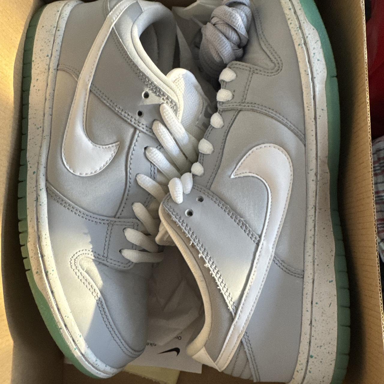 Nike SB Dunk Low PRM 