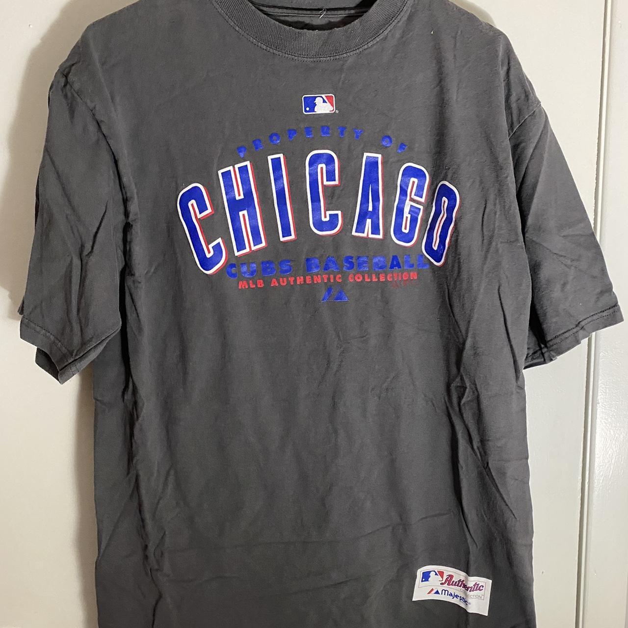 Chicago cubs cropped tshirt Size: S, true to size - Depop