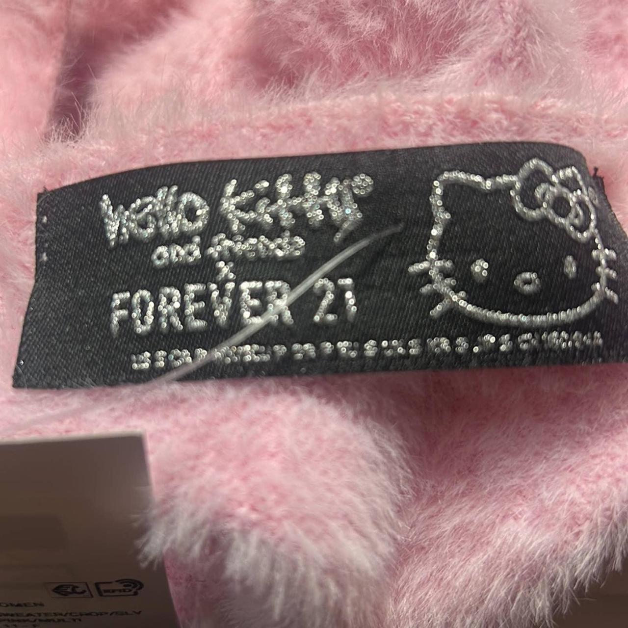 HELLO KITTY X FOREVER 21 - Depop