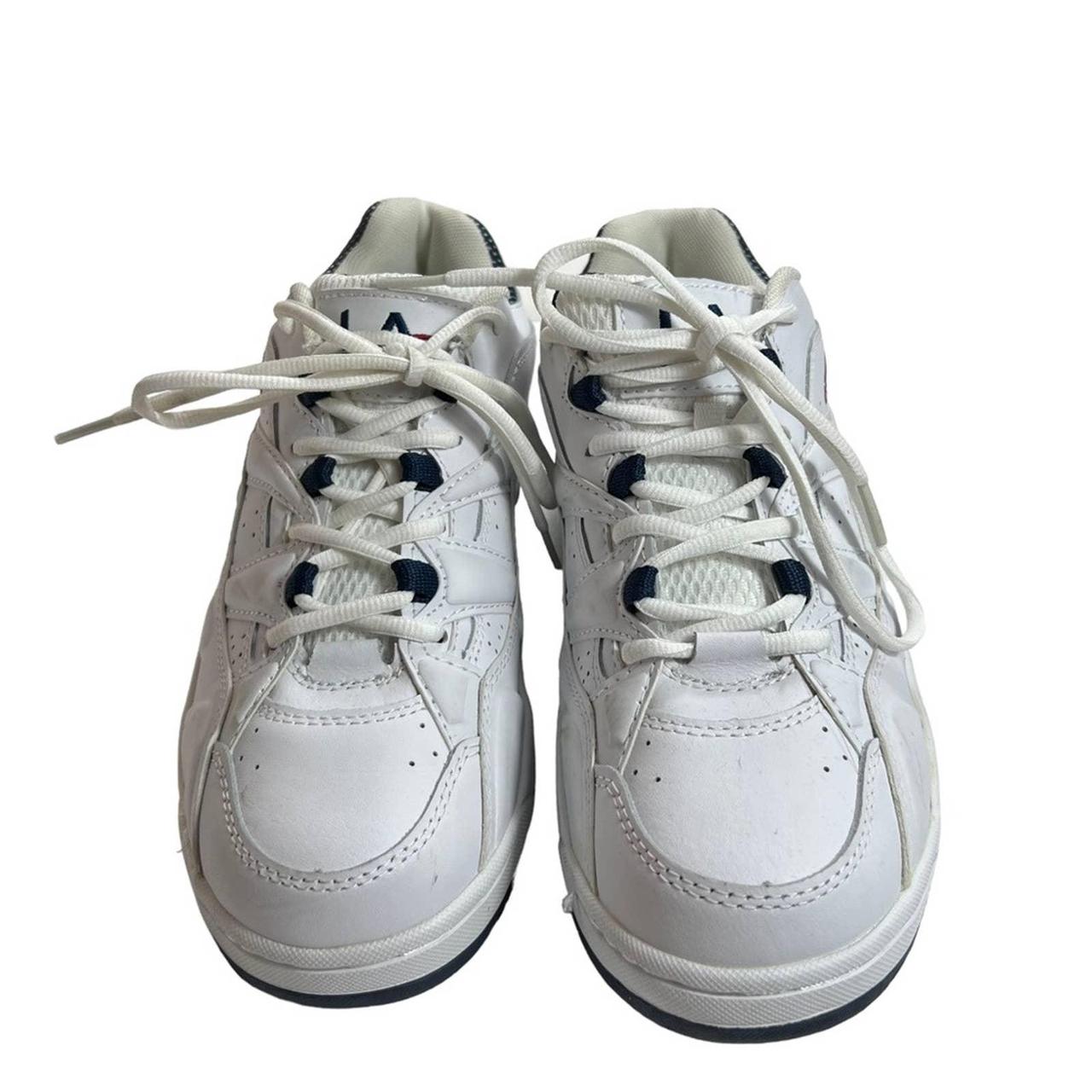 Silver Metallic L.A. Gear workout sneakers / tennis - Depop