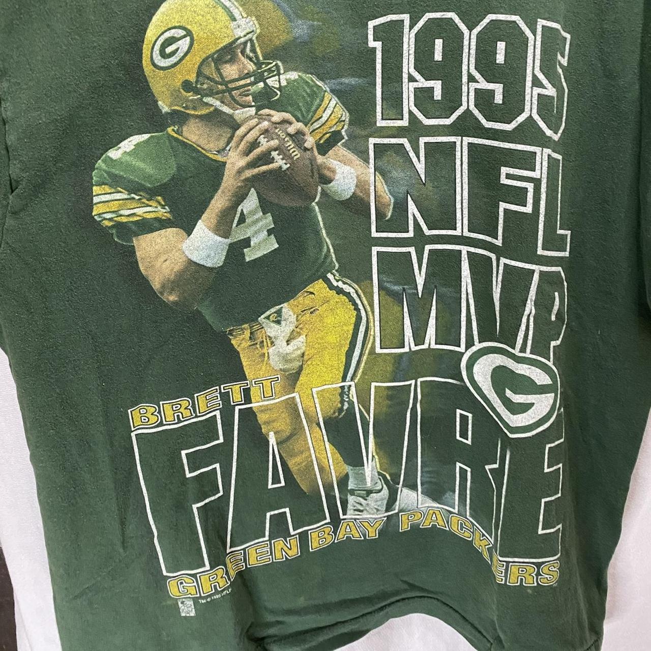 Vintage 1995 Green Bay Packers tee. 3/4 sleeve. - Depop