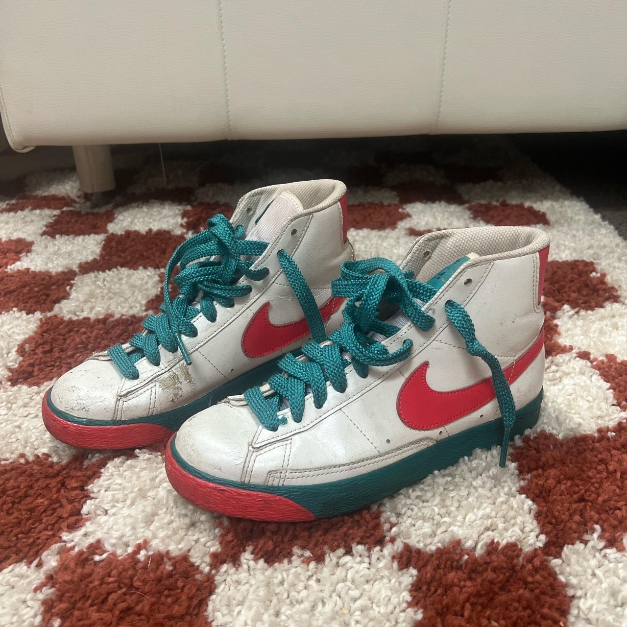 Nike Blazers Egypt W 6.5 In good condition some