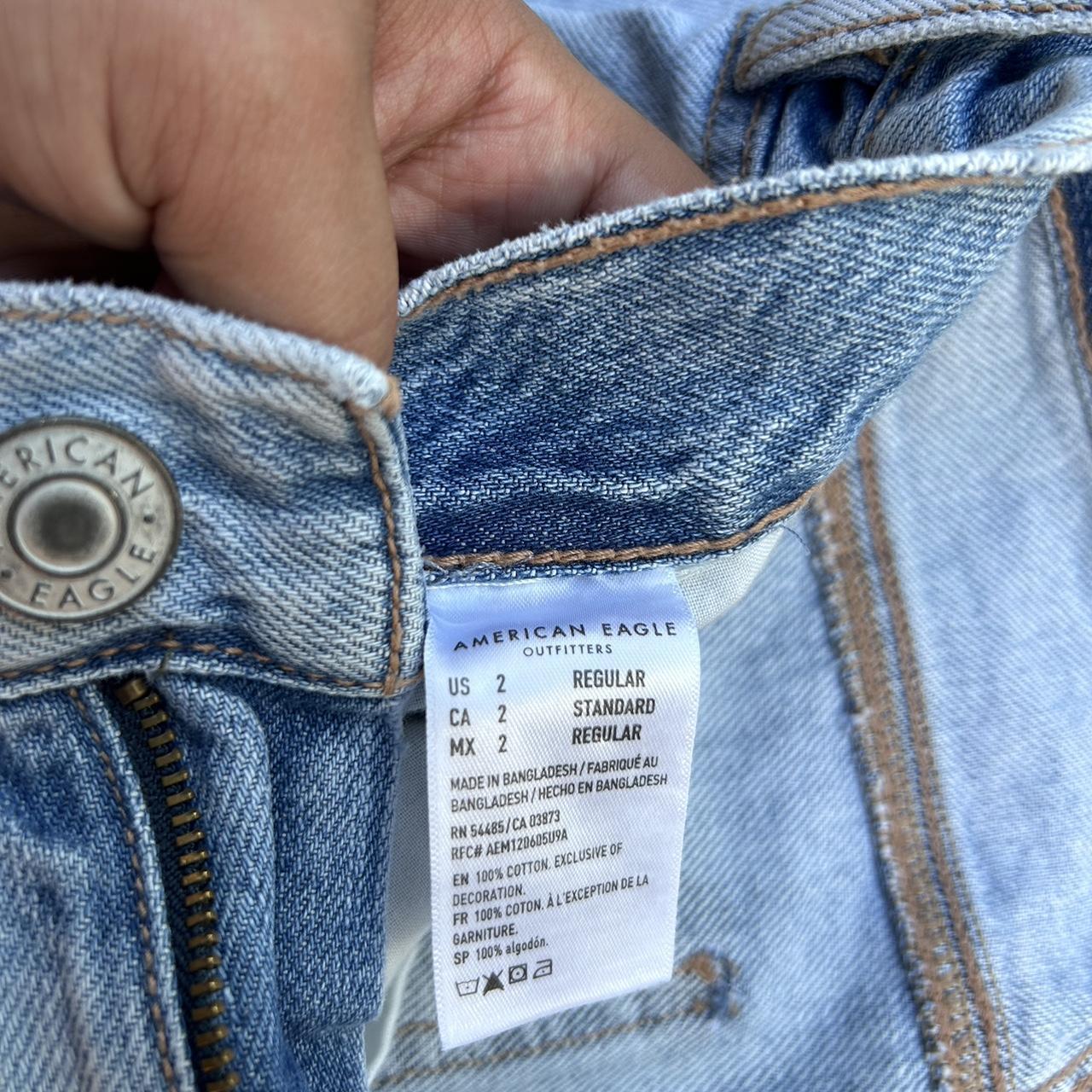 American Eagle Skater Jean Size 2 Distressing on... Depop