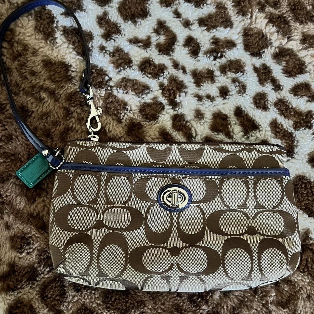 Coach on sale big purse