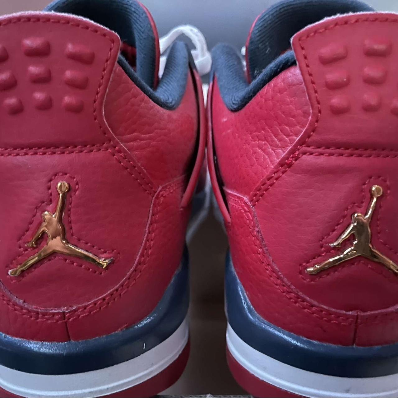 restocks jordan 1 mid rosa