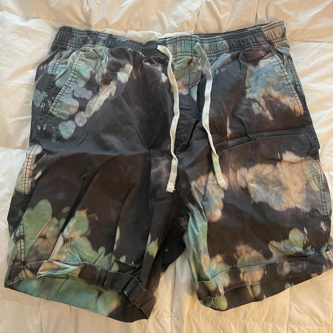 Old Navy Men's multi Shorts Depop