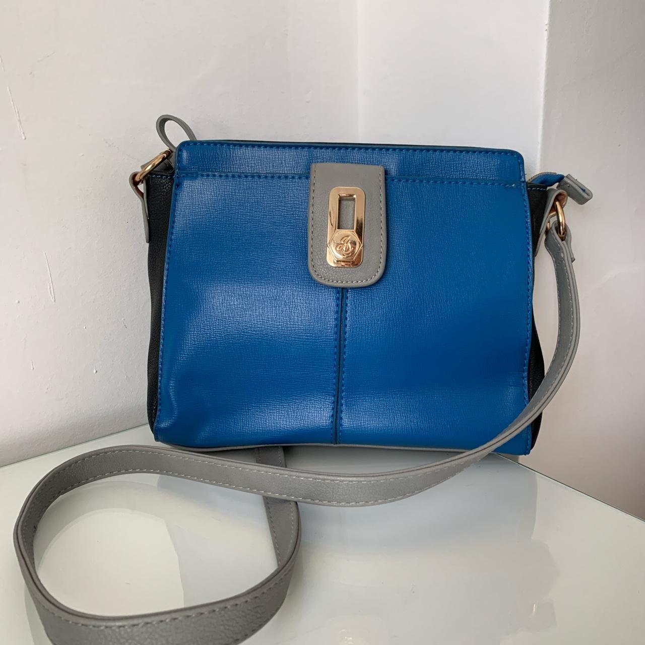 Jane Shilton Women's Blue and Grey Bag | Depop
