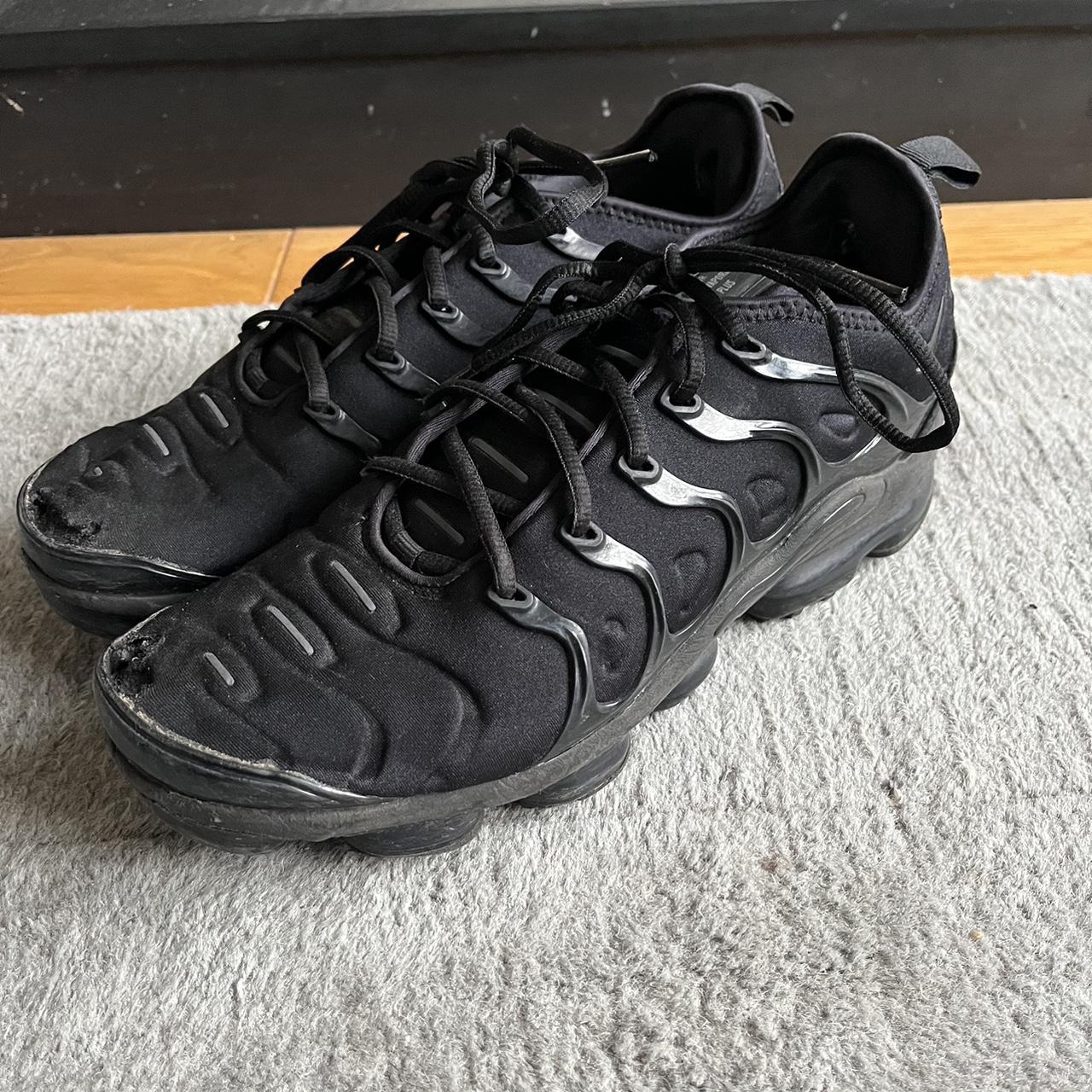 👟 Nike Vapourmax Plus black ⭐️ They are in good... - Depop