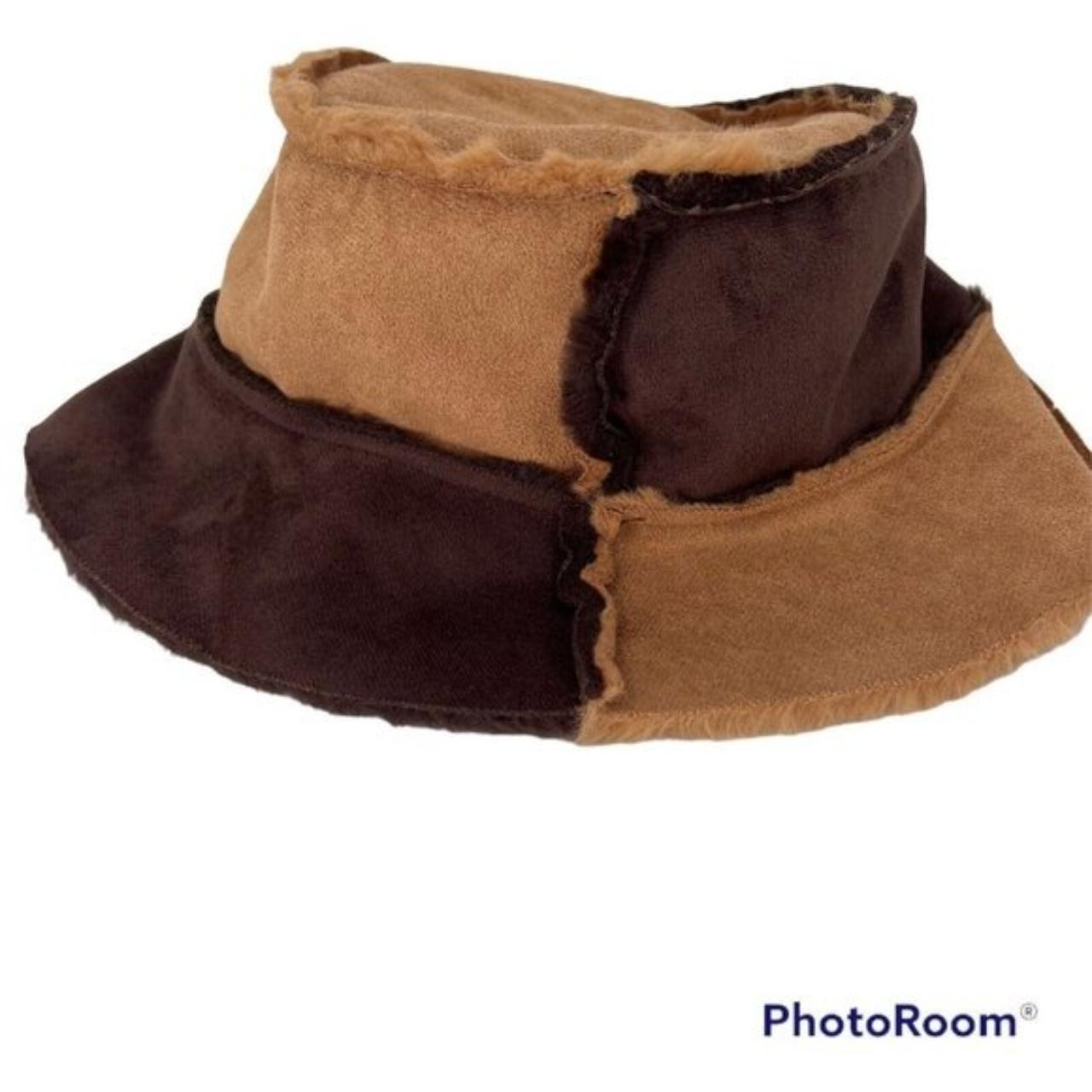 Steve madden faux 2024 fur bucket hat