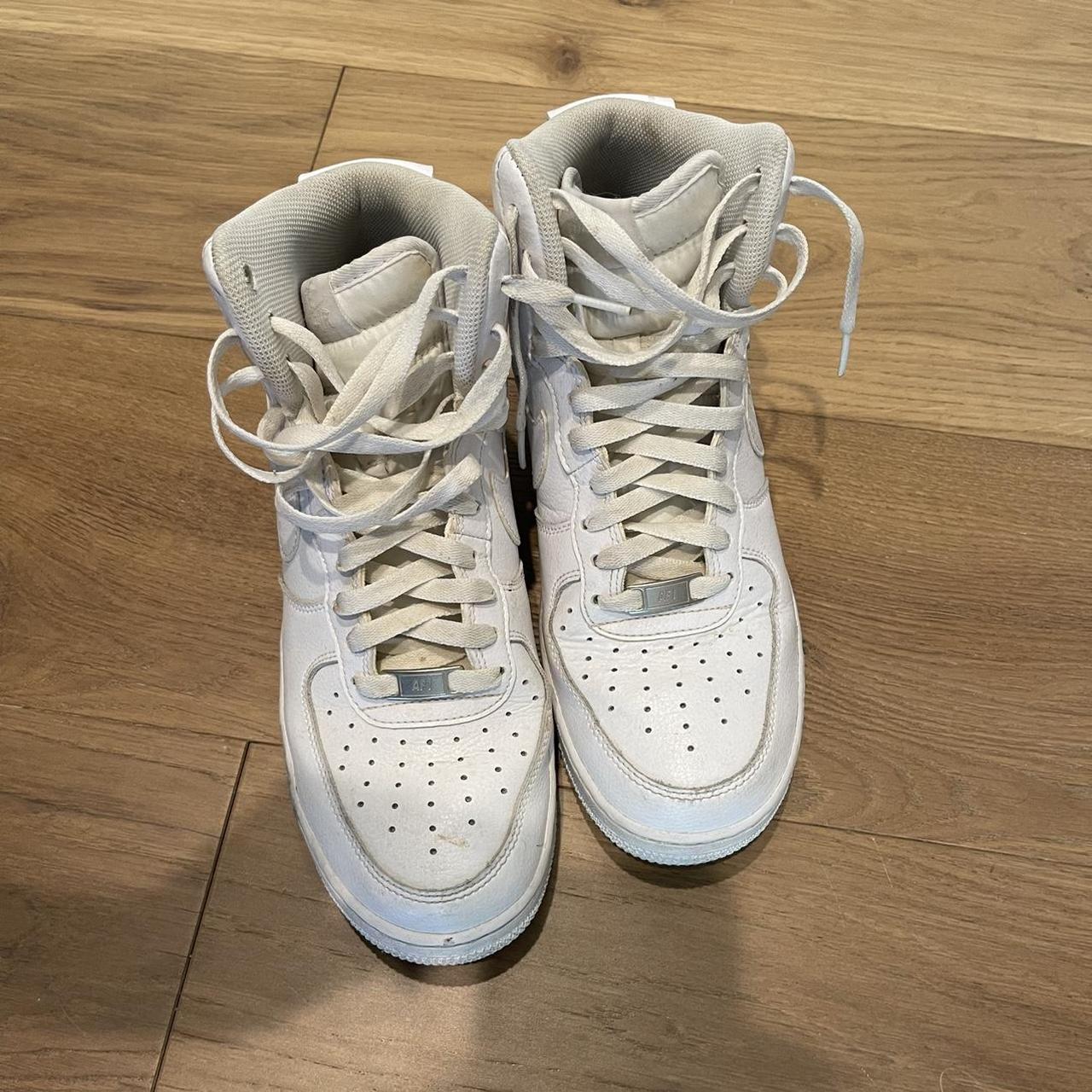 White high top Airforces Size 8.5 Men - Depop