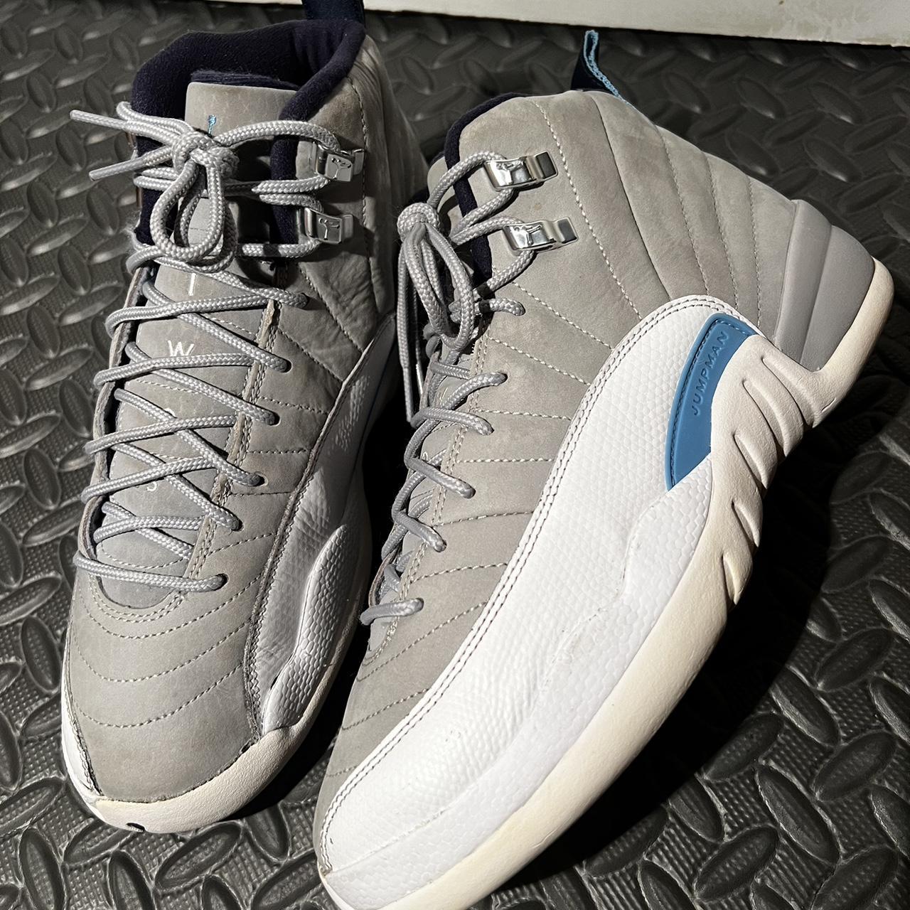 Jordan 12 retro grey university fashion blue