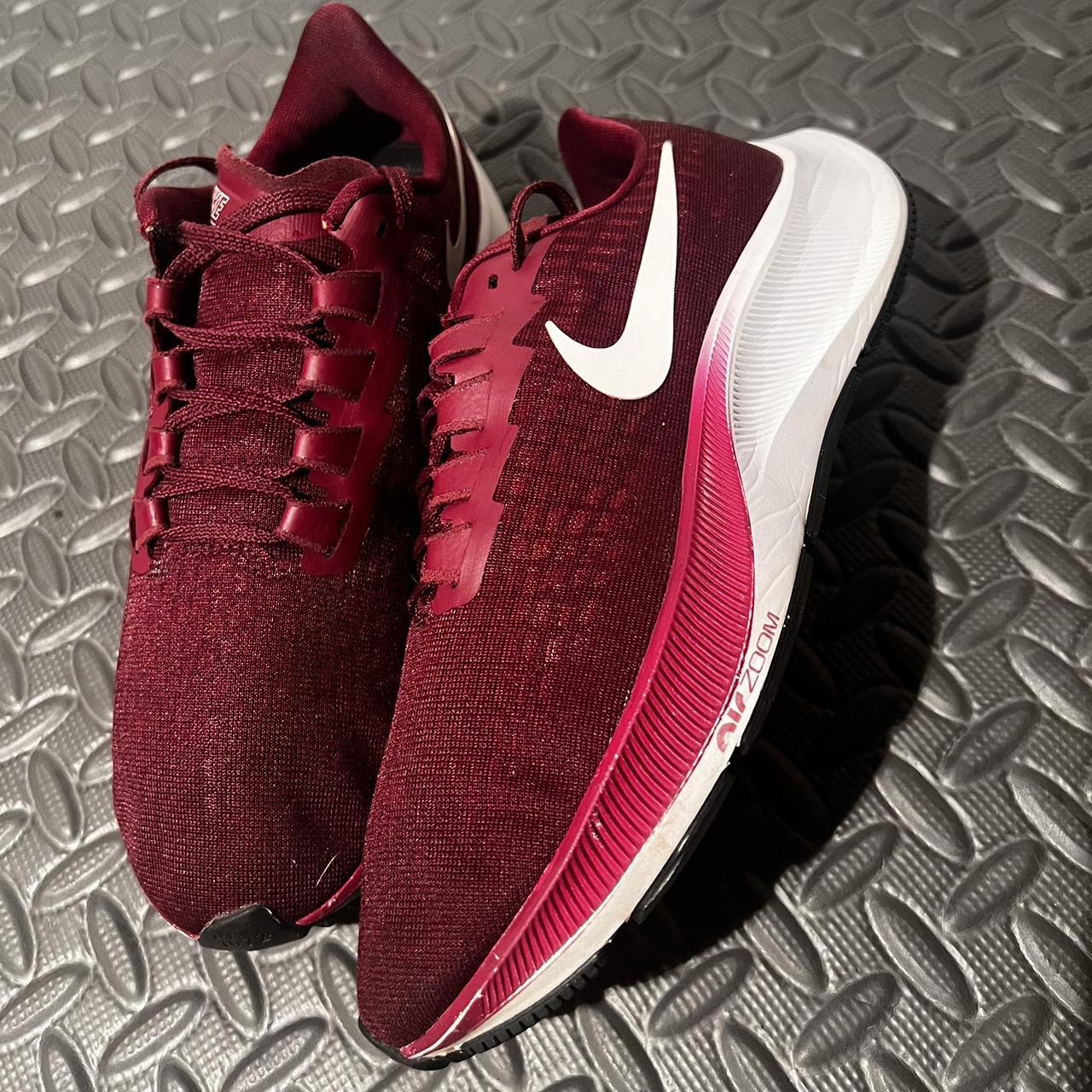 Nike women's air zoom pegasus 35 running shoes burgundy hotsell