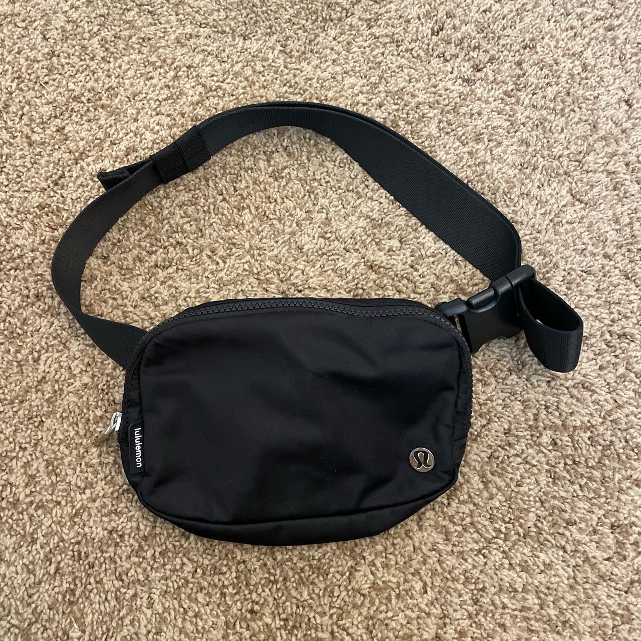 Lululemon everywhere belt bag -black -1 liter... - Depop