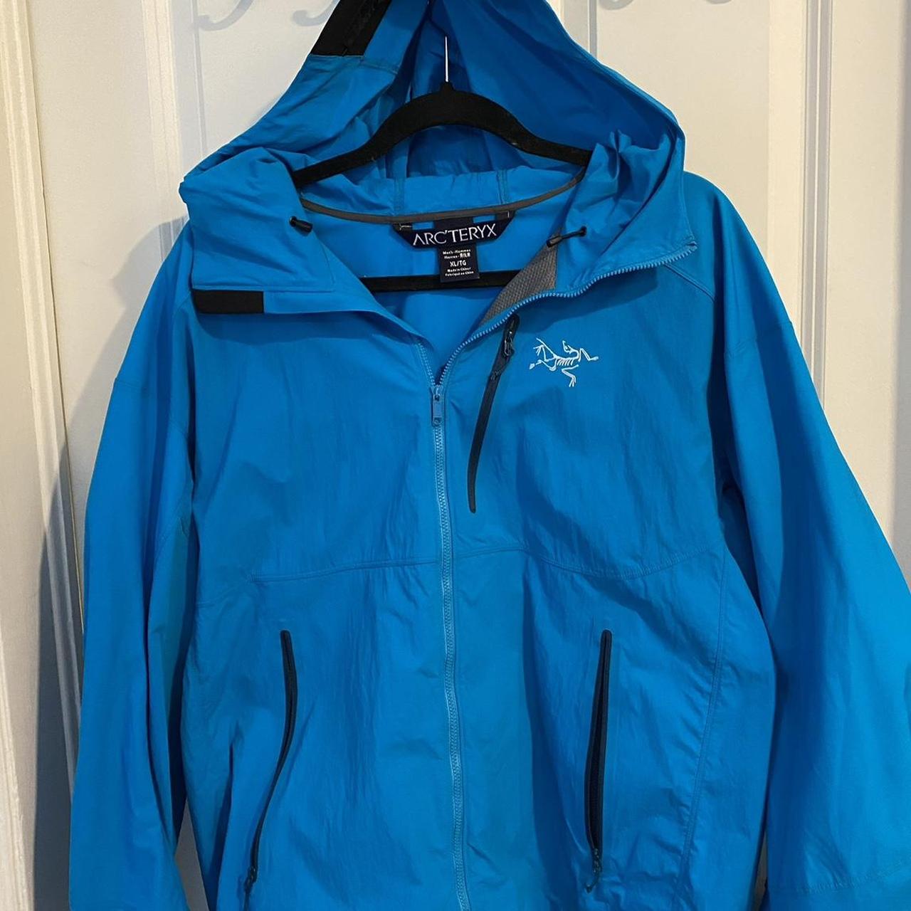 Arc'teryx Men's Blue Jacket | Depop