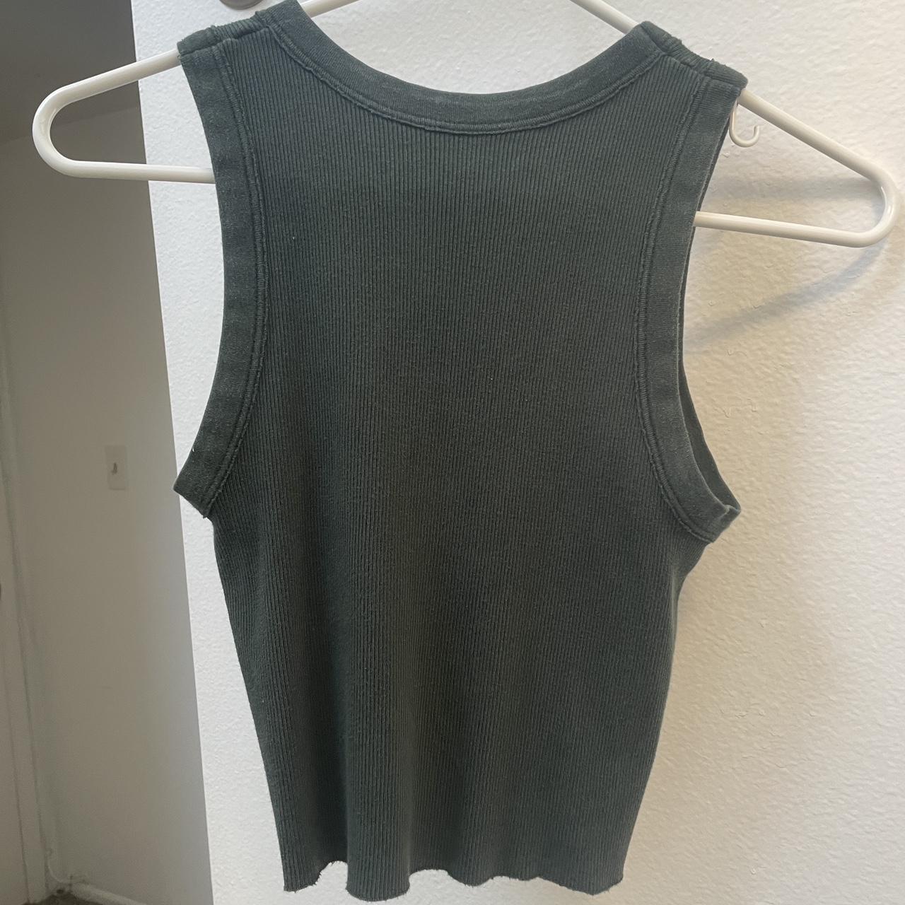 Brandy Melville Connor Ribbed Tank, Women's Fashion, Tops