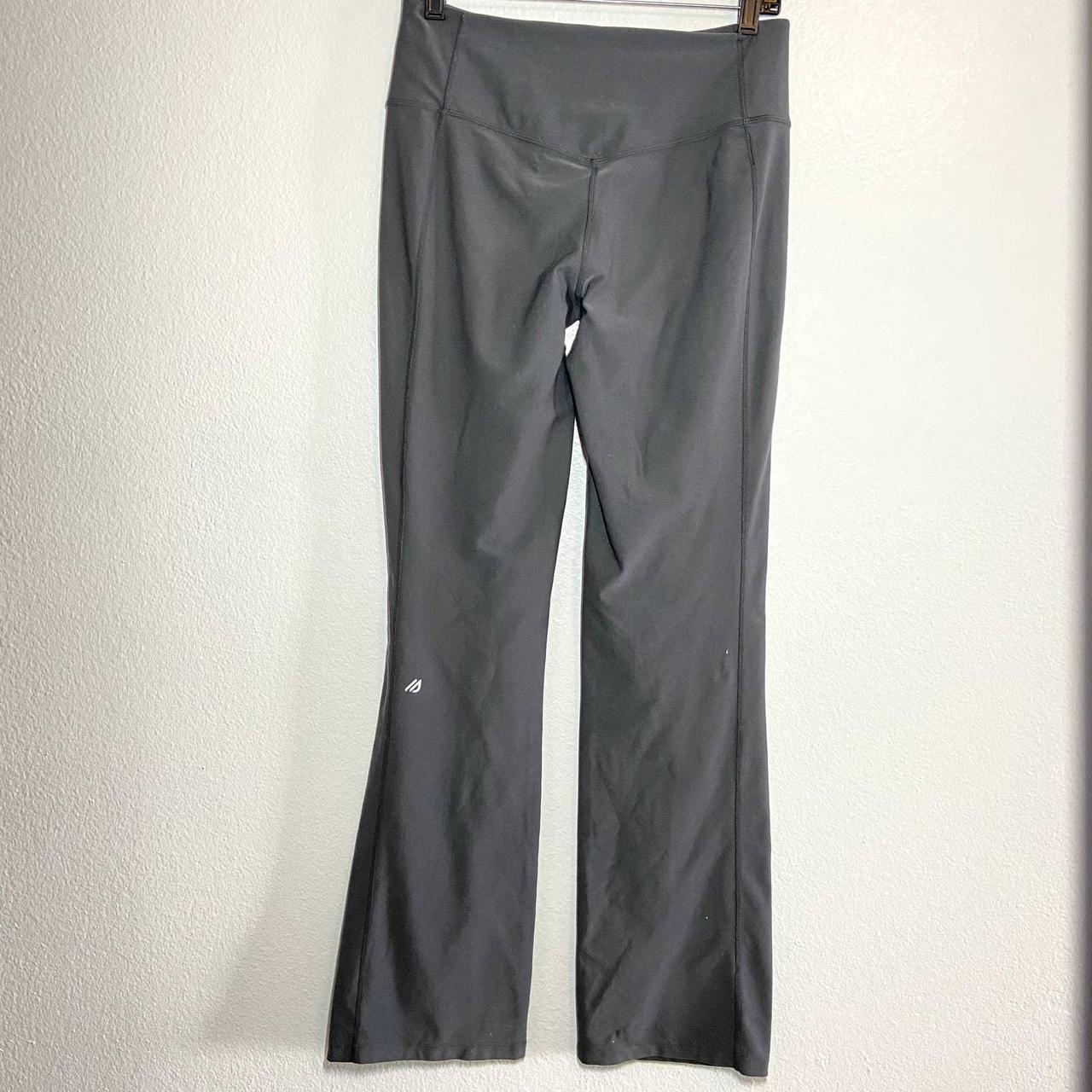 Eddie Bauer Yoga Pants Pull-on Elastic Waist High... - Depop