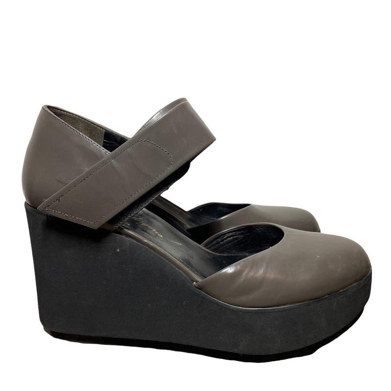 Dark on sale grey wedges