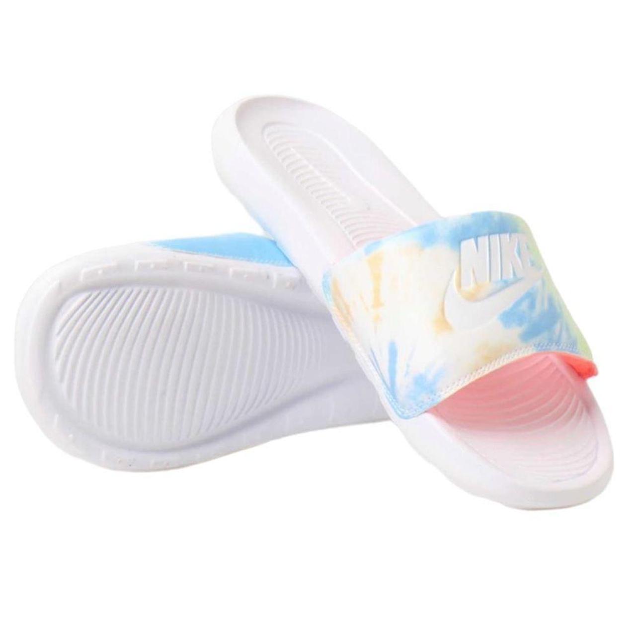 Women's nike tie online dye slides