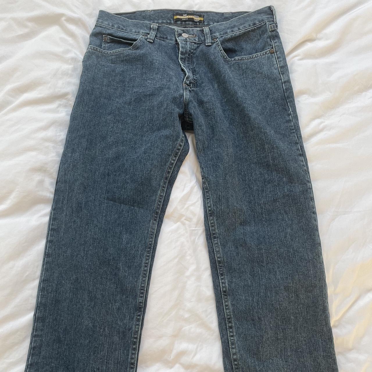 Lee jeans Regular fit Straight leg Size 33 31... - Depop