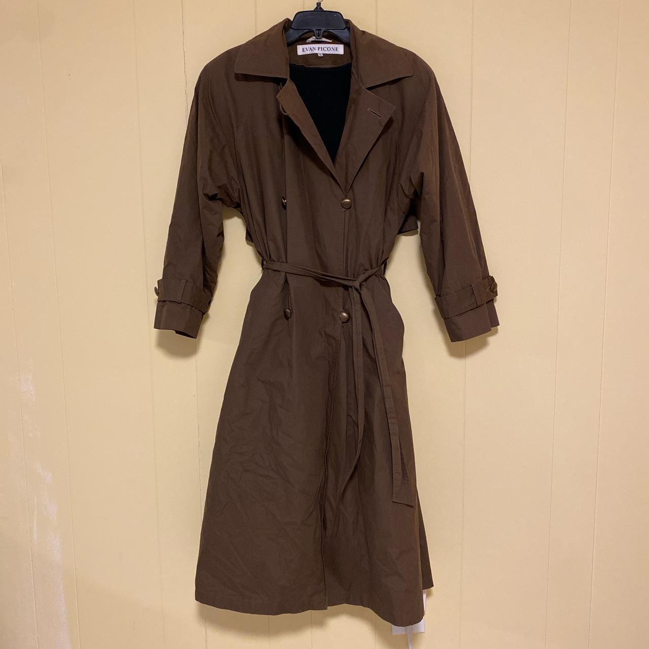 Vintage wool coat, 70s vintage style with removable... - Depop