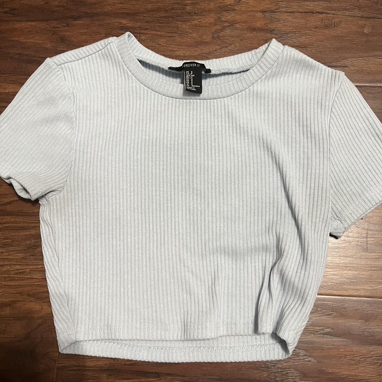 small forever 21 light blue crop top, really cute... - Depop