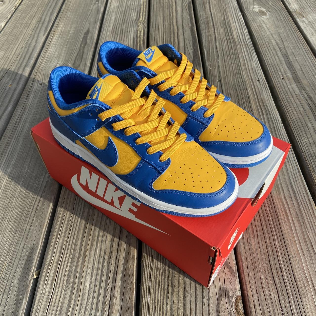 sb dunk ucla