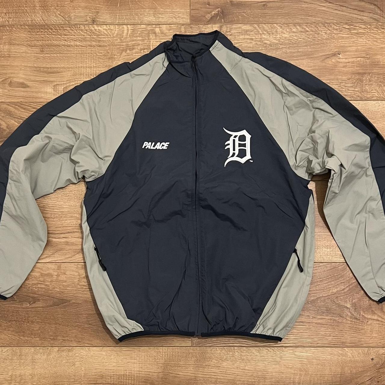 item listed by jo3l4726