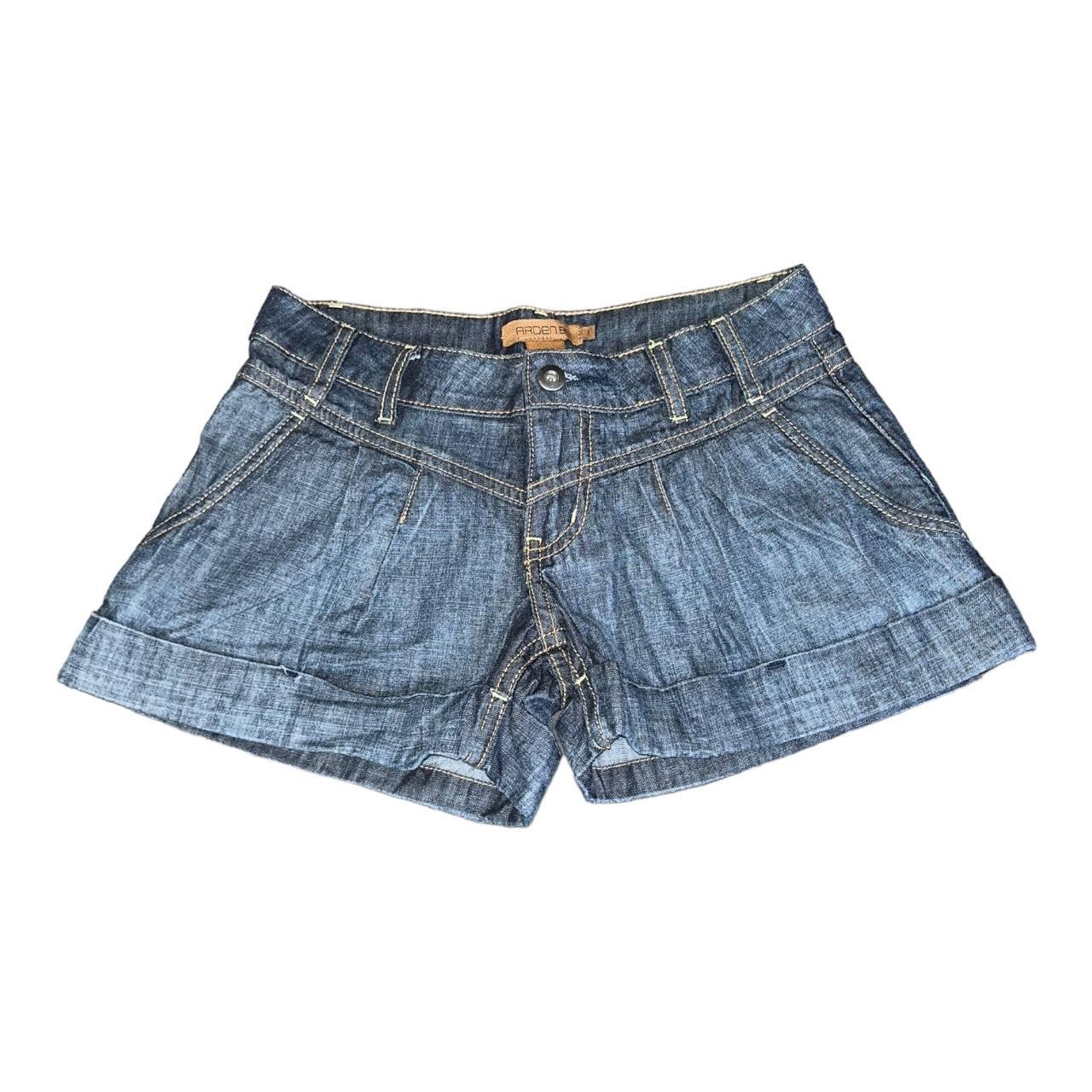 ARDEN B denim blue puffy pleated shorts Fitted at. Depop