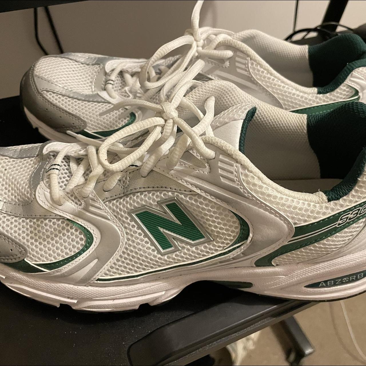 mens white new balance trainers