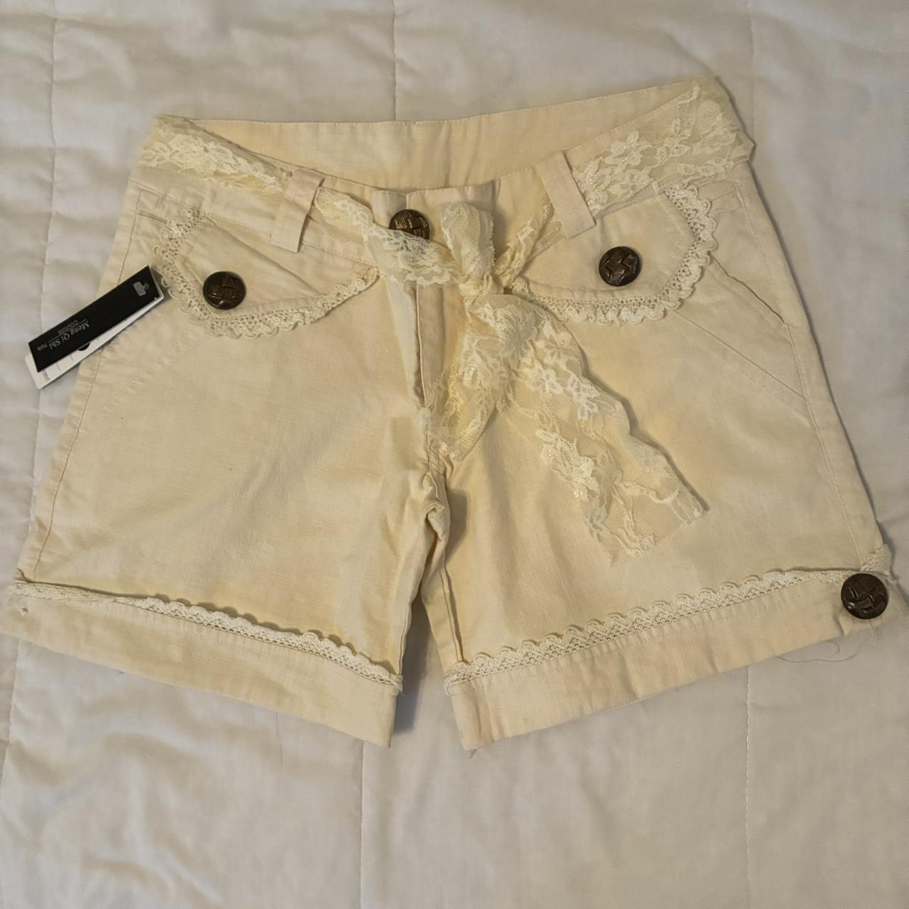 item listed by jennifereliza