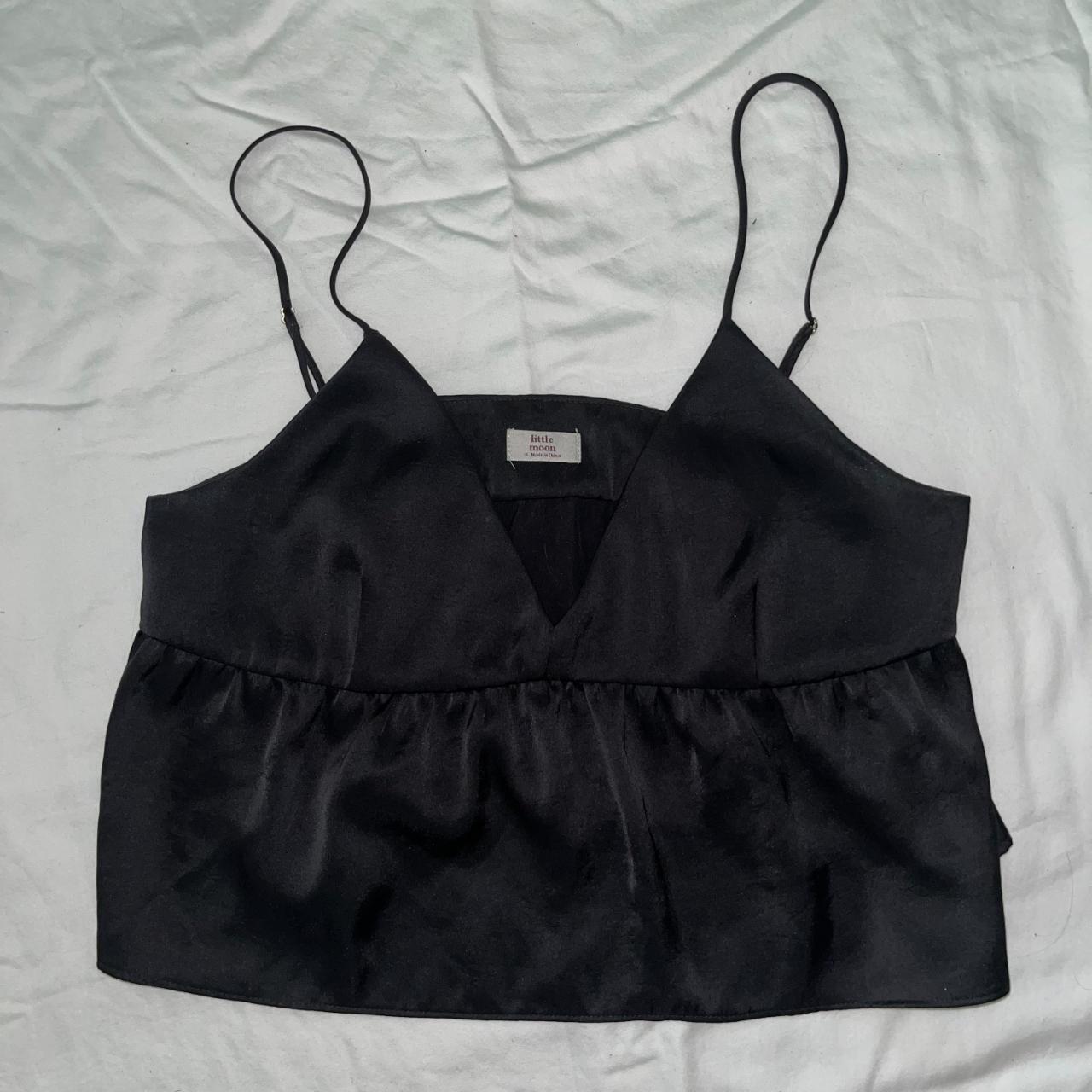 Aritzia Women's Black Vest Depop