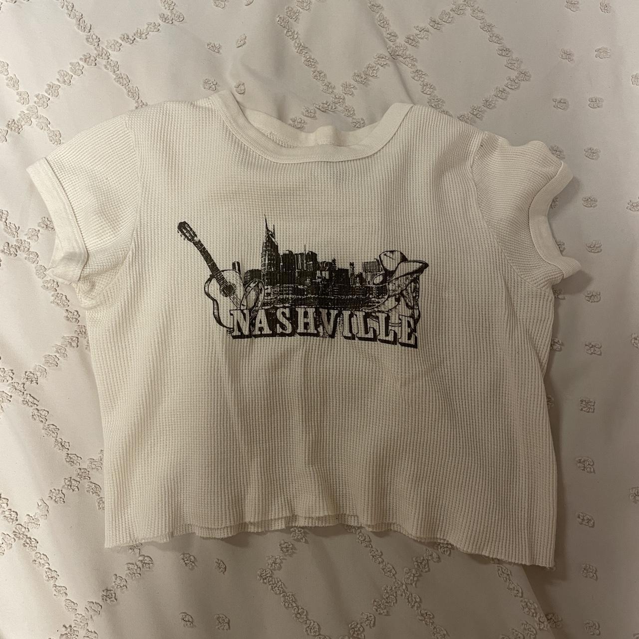 brandy melville nashville cropped tshirt! so cute