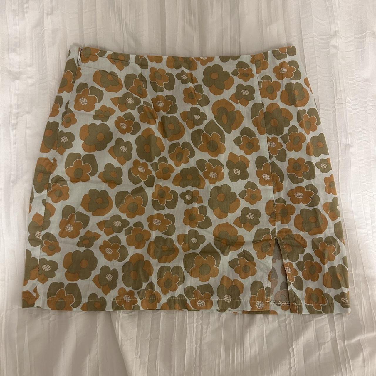 SHEIN Women's Green and Orange Skirt | Depop