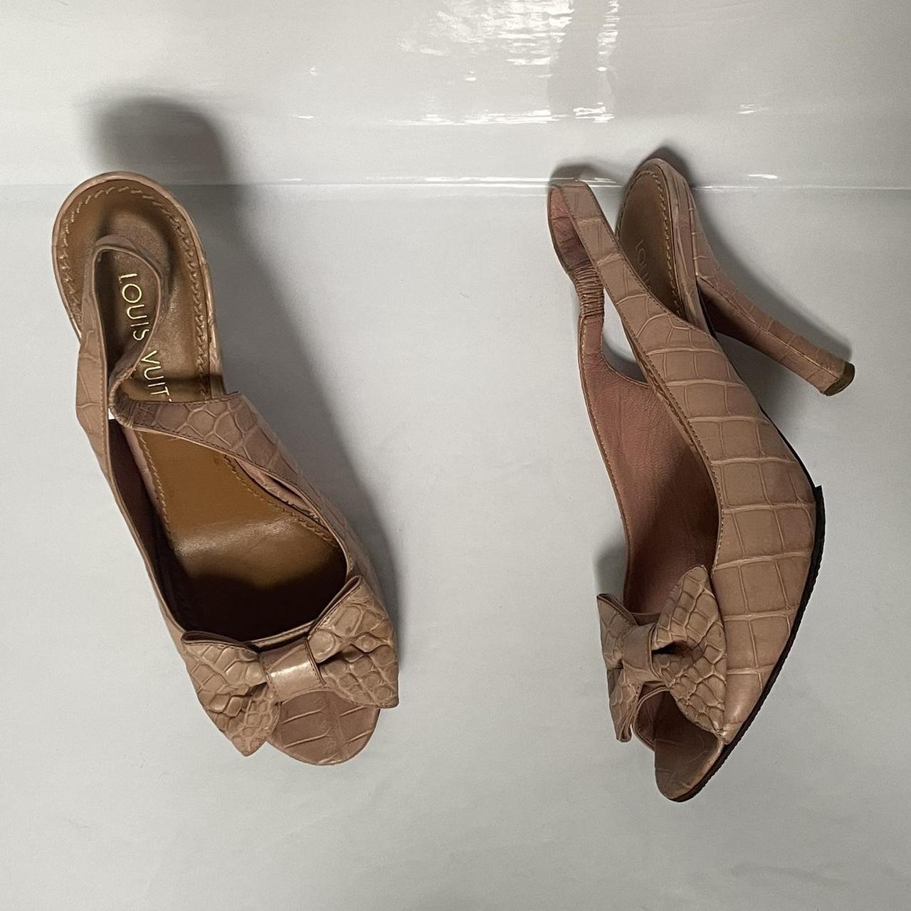 Louis Vuitton Platform heels. Super cute retro - Depop