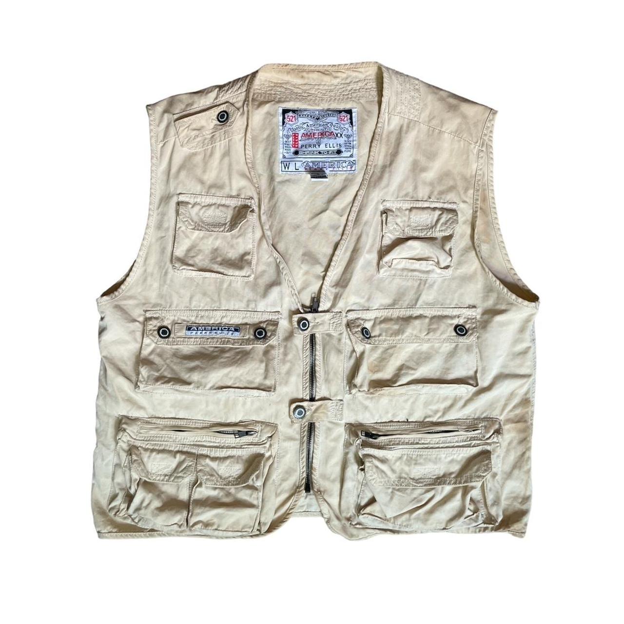Perry Ellis fishing vest size L. good condition some - Depop
