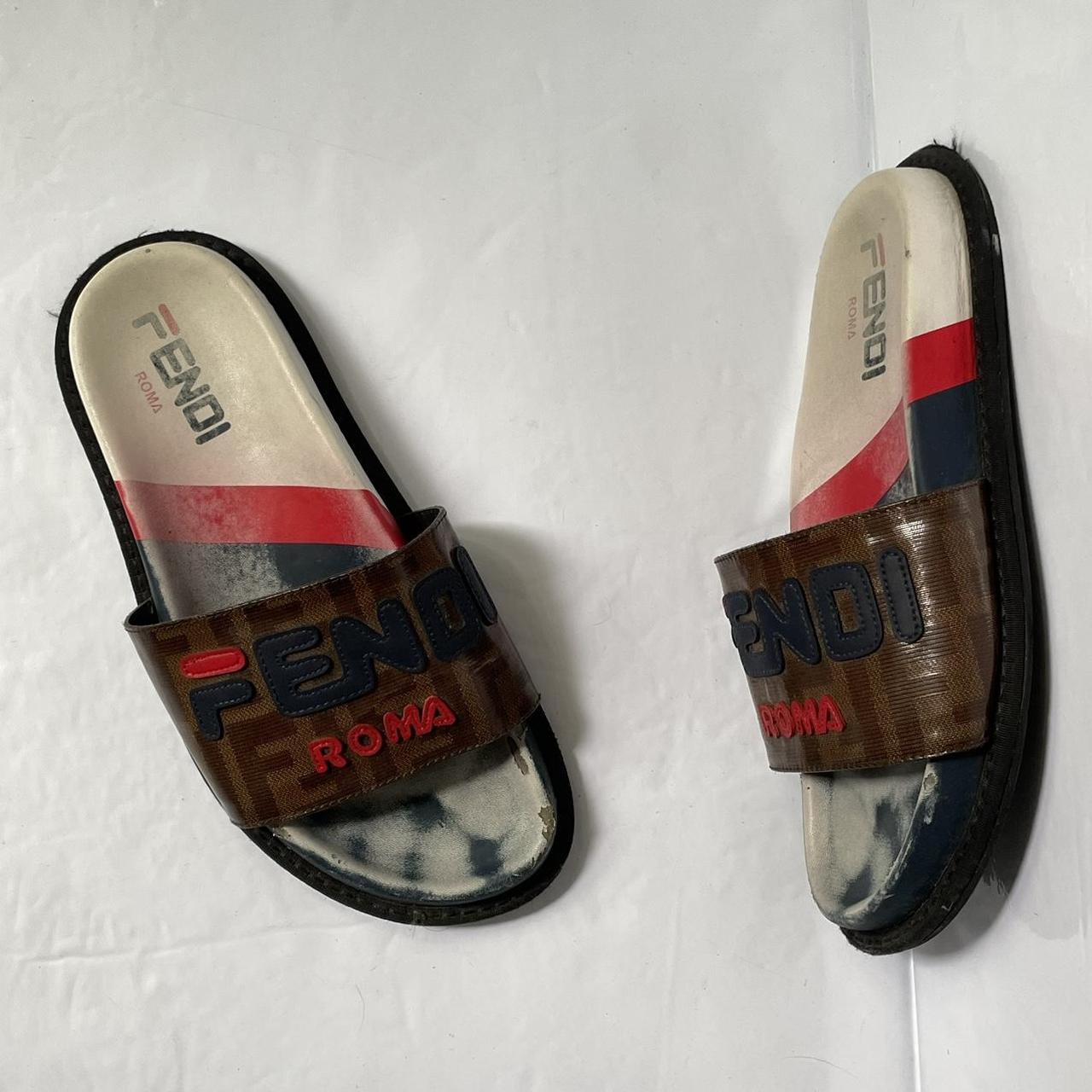 Fendi hotsell roma slippers