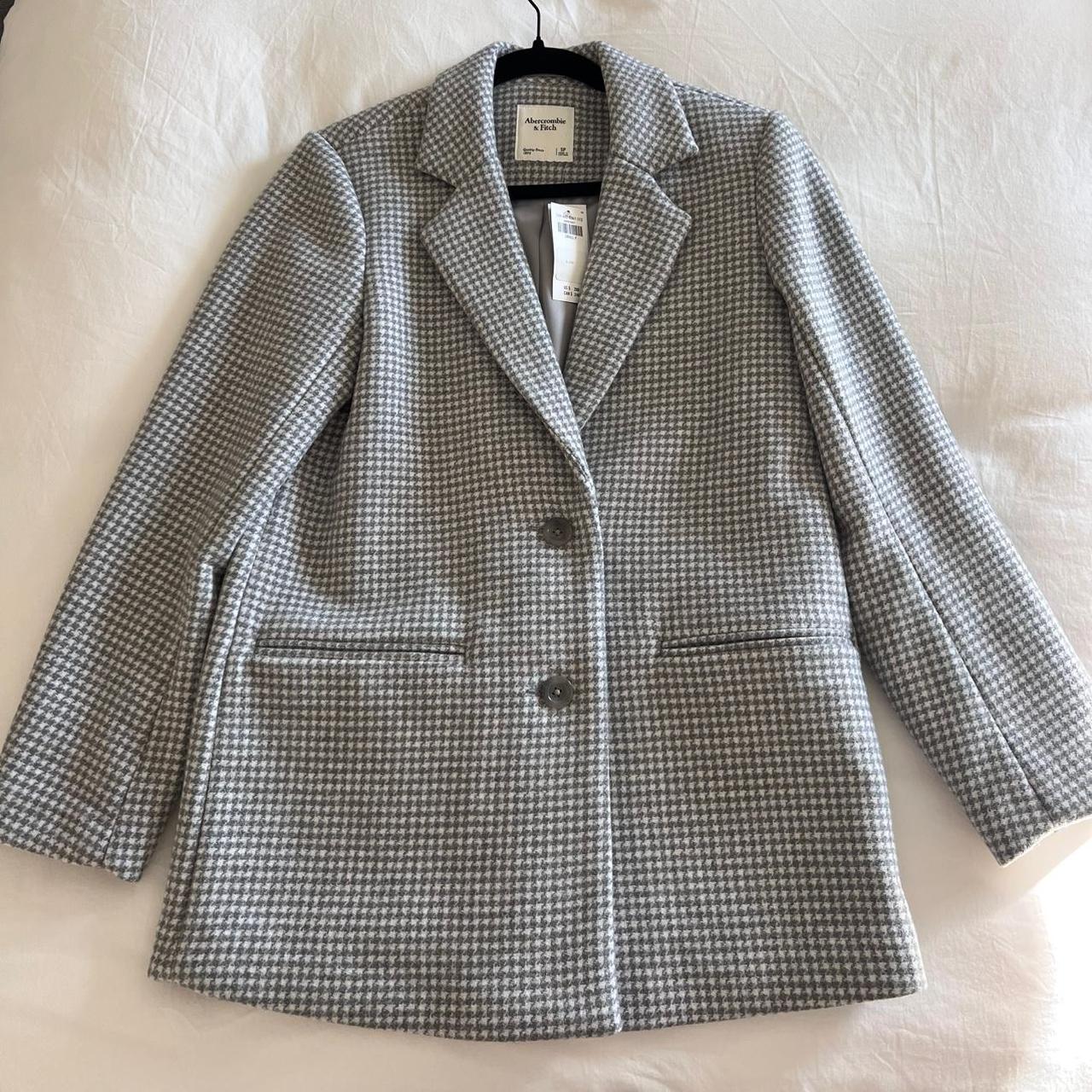 item listed by karleestennes