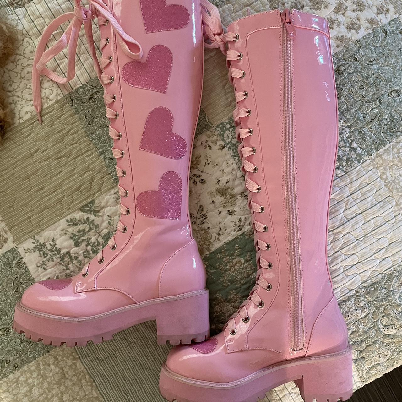 Sugar thrillz obsidian combat boots worn once | Depop