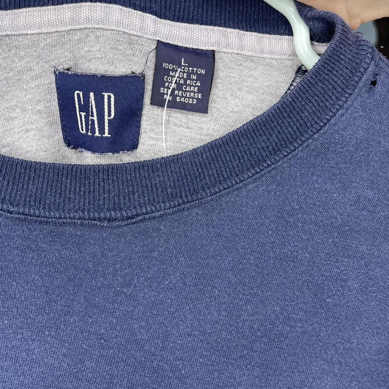 Vintage 90s gap crew neck sweater • navy blue w/ red | Depop