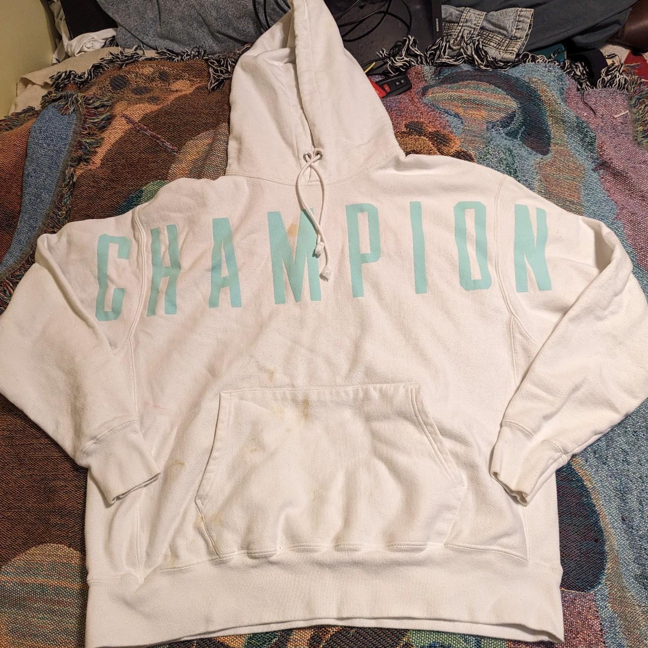 Champion oversized cheap arch logo