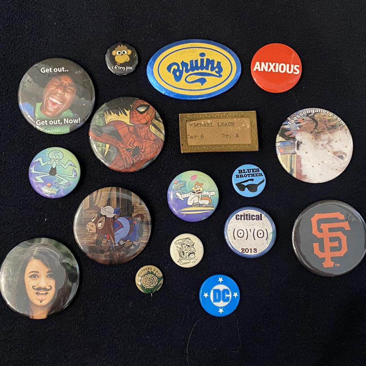 Random pins store lot