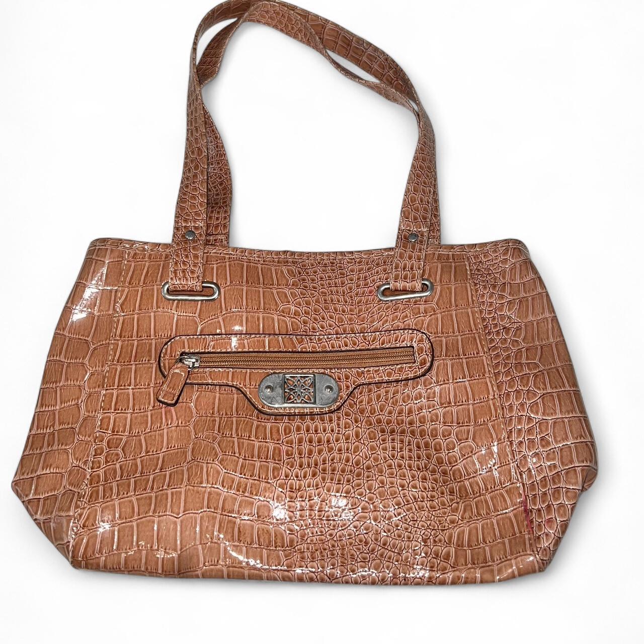 item listed by valentino_chic
